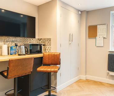 1 bedroom in a house share to rent - Photo 6