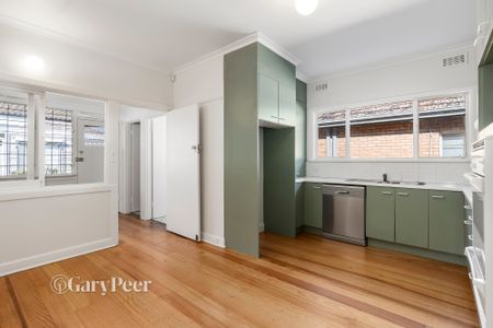 230 Koornang Rd, Carnegie - Photo 3