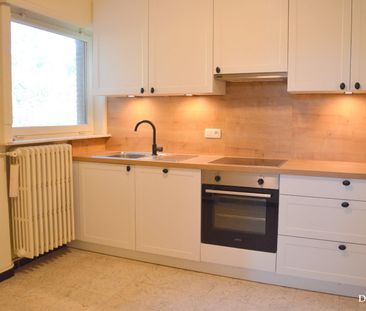 Ruime gelijkvloerse woning met tuin en garage in Wevelgem - Foto 5