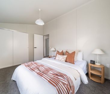 Brand New 3 Bedroom – Modern, Warm & Low Maintenance - Photo 1