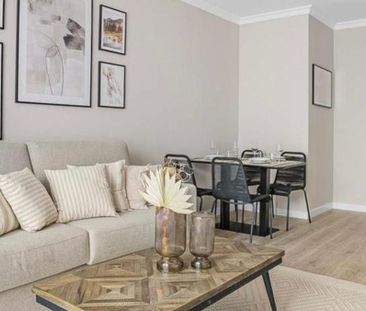 Luxury penthouse for rent in Estepona, Spain - Photo 5