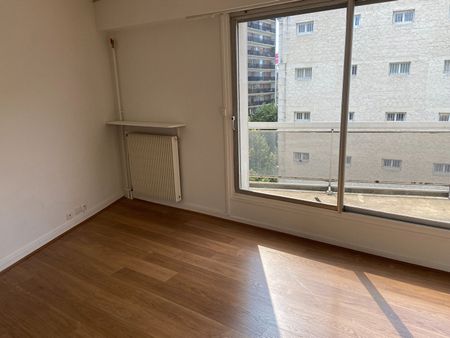 Appartement Paris 15eme 2 pièces 60.69 m2 - Photo 5