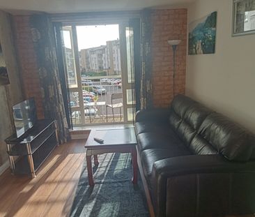 1 Bed Flat, Allanfield Place, EH7 - Photo 3