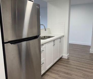 For Lease - 19 Regency Crescent Unit# 302, Whitby, Ontario - Photo 1