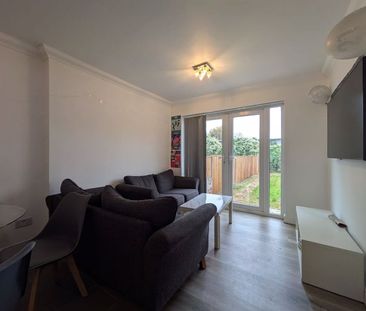 Ringwood Crescent, Nottingham - Photo 4