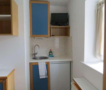 Fulham Palace Road, Fulham, London, W6 - Photo 4