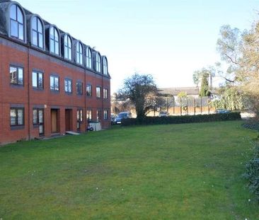 Brook Road South, Brentford, TW8 - Photo 5