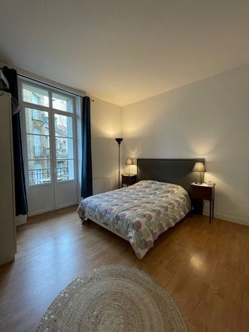 Location Appartement 3 pièces 83m² VICHY 03200 - Photo 4