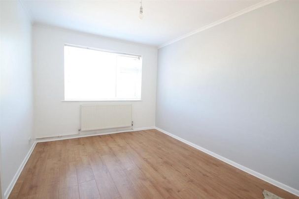 2 bedroom maisonette to rent - Photo 1