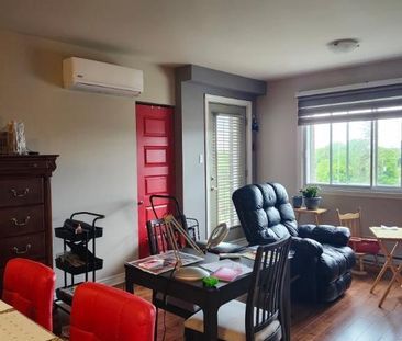 3.5 À LAVAL TRÈS TRANQUILLE AVEC ASCENSEUR! - Photo 3