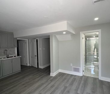 For Lease - 43 Jessop Drive, Brampton, Ontario - Photo 6