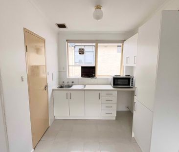 30/4 Wando Grove, St Kilda East, VIC, 3183 - Photo 4