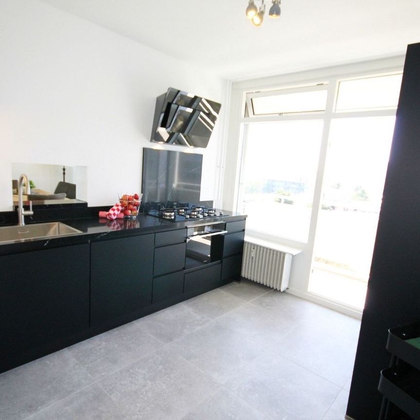 Appartement te huur: Jacques Urlusstraat 147 2551 HB Den Haag - Foto 1