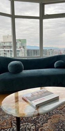 Furnished Yaletown Waterfront Condo - Photo 1