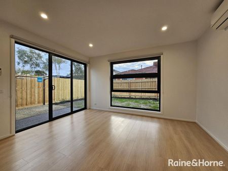3/19 Bernbanks Avenue, St Albans, VIC 3021 - Photo 4