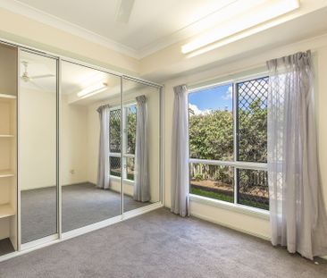 2 Lolworth Court, Annandale - Photo 2