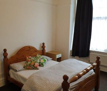 5 bedroom house share to rent - Photo 2