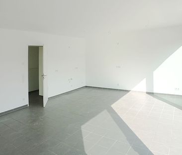 Hochwertige 3 Zimmerwohnung mit Dachterrasse – Penthouse-Style in Porta-Nigra-Nähe - Photo 3
