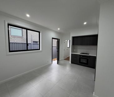 Easy Living in a Convenient Location - Photo 5