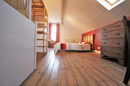 Beulah View, Woodhouse, LS6 2LA, Leeds - Photo 2