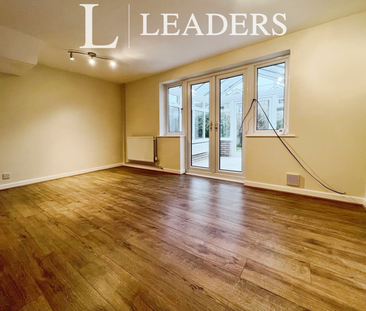 3 bedroom semi-detached house to rent - Photo 1