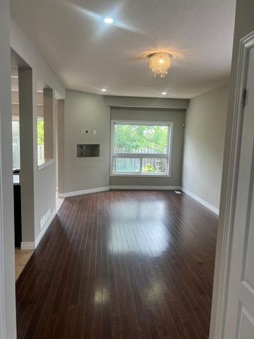 For Lease - 28 Dartmouth Gate, Hamilton, Ontario - Photo 2
