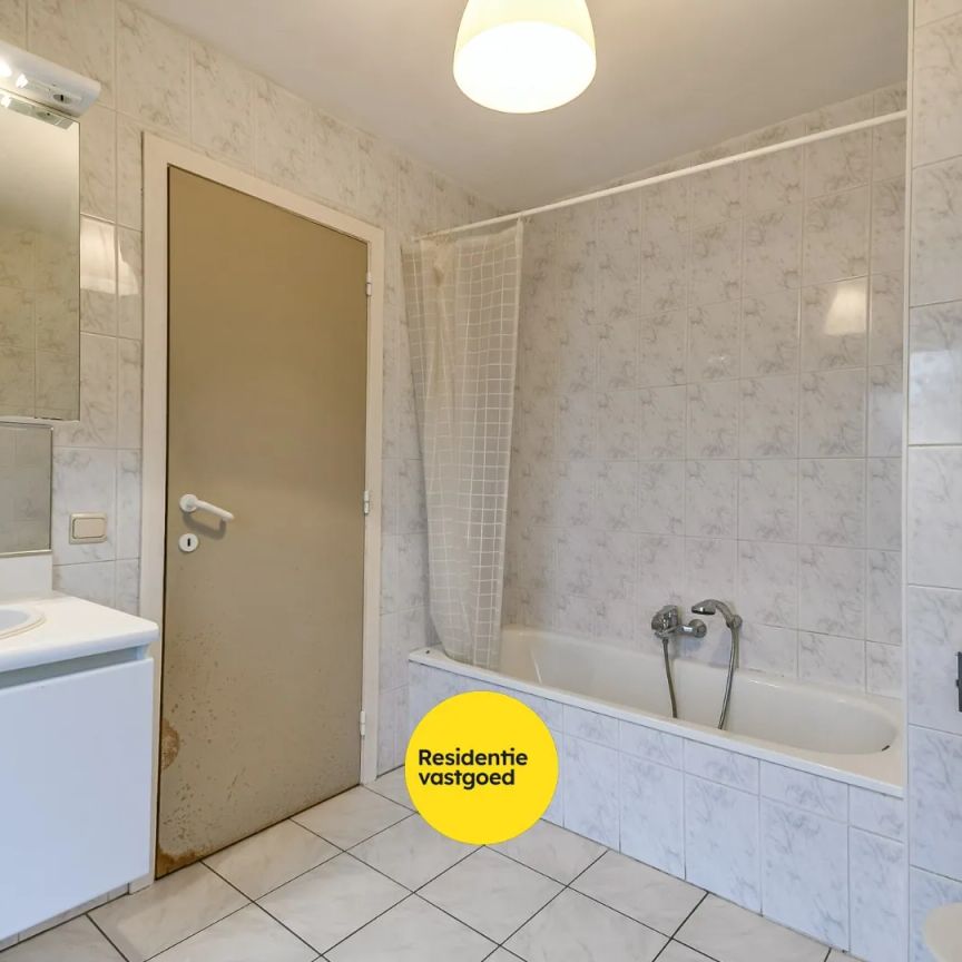 Rustig gelegen 1-slaapkamer appartement in Westkerke met garage - Photo 1