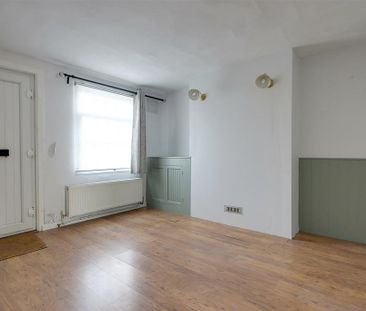 1 bedroom cottage to rent - Photo 5