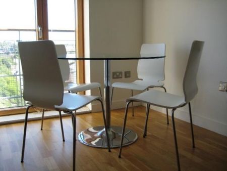 3 Bed - The Gatehouse, St Andrews Street - Photo 5