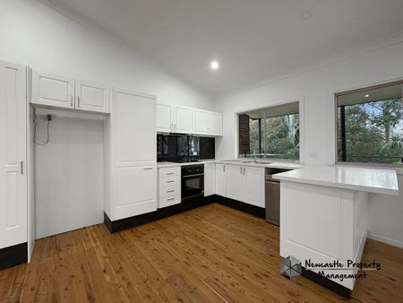 19 Stuart Street, Kotara South - Photo 4