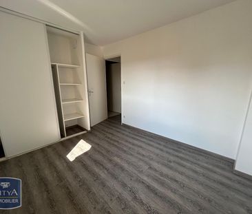 Location Maison 4 pièces 78m² HERICOURT 70400 - Photo 2