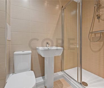 2 bedroom penthouse to rent - Photo 4