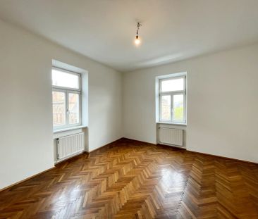 2,5-Zimmer Altbau Wohnung mit wunderschönem Ausblick auf die Kepler... - Photo 2