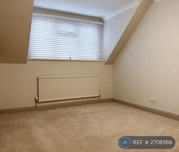 2 bedroom semi-detached house to rent - Photo 5