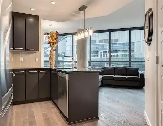 Furnished Keynote 2 Condo, 2 Bed 2 Bath | 225 11th Ave SE, Calgary - Photo 1