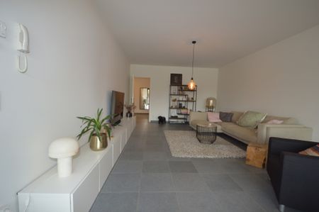 Modern glvl. app. met een bew. opp. van. 99m², te Tielen - Photo 4