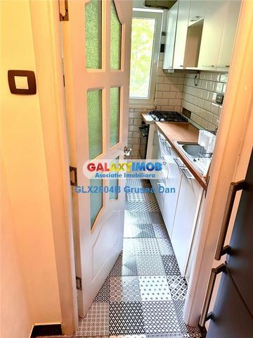 eroii revolutiei 2 camere modern 45mp | 1980 | etaj1 loc parcare cada - Fotografie 5