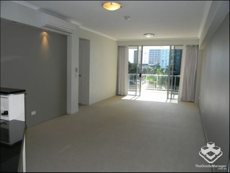 Spacious Pet Friendly unit for rent - Photo 5