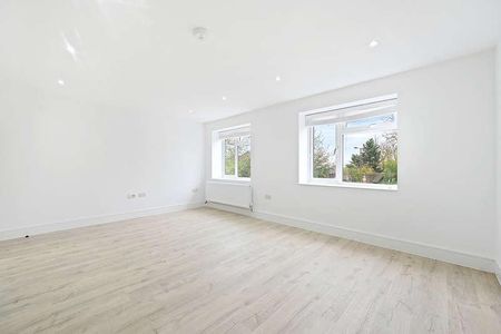 Boxtree Road, Harrow, HA3 - Photo 2