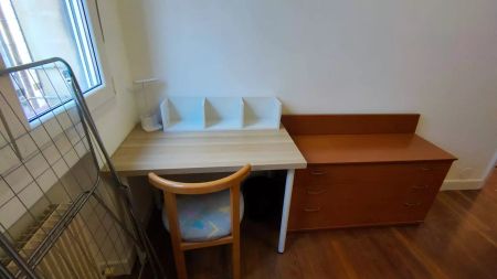 Room in a shared 3-bedroom apartment for rent in Solokoetxe, bills included only students - Photo 3