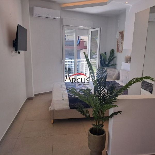 Studio/Γκαρσονιέρα για ενοικίαση Ρήγα Φεραίου (Νεάπολη) - Photo 1