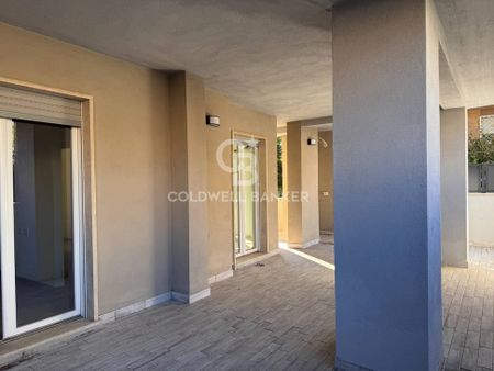 Via La Nebbia, Roma, Lazio 00168 - Photo 4