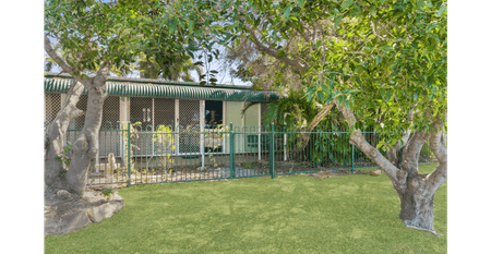 2 BEDROOM UNIT NEXT TO BEACH - Photo 5