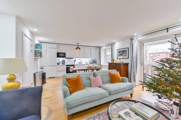 2 bedroom flat to rent - Photo 1