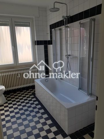 Helle, vollständig renovierte 5 Zimmerwohnung - Photo 5