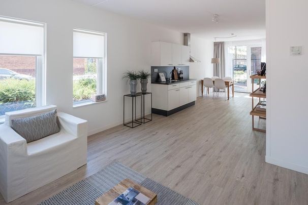 Ellingtonstraat 83, Componistenbuurt, 6044VA, Roermond - Photo 1