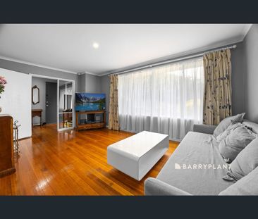 3 Weigela Court, Frankston, Vic 3199 - Photo 1