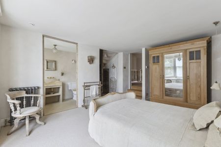 4 bedroom terraced house to rent - Photo 4