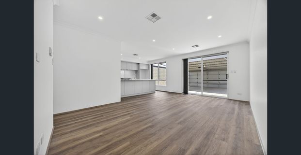 STUNNING BRAND NEW HOME NOT TO BE MISSED - Photo 1