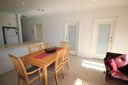 7-bedroom shared house, Gameau Rd - Photo 3